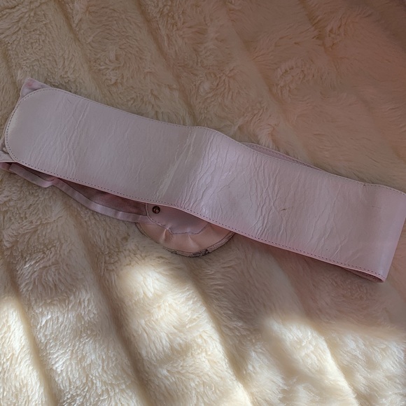 Vtg 80s Genuine leather Unique Artisan belt gold ornate buckle ruffle Belt M NOS - Picture 10 of 15